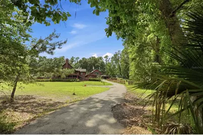 24050 Winding Creek Drive, Brooksville, FL 34601 - Photo 17