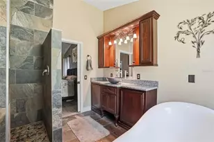 24050 Winding Creek Dr, Brooksville, FL 34601 - Photo 19