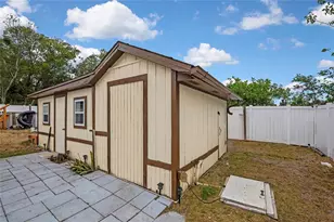 10185 Carrin Rd, Spring Hill, FL 34608 - Photo 5