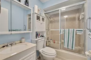10185 Carrin Rd, Spring Hill, FL 34608 - Photo 21