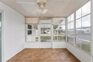 38552 Monet Dr, Zephyrhills, FL 33540 - Photo 31