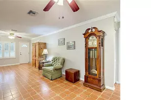 11541 Orleans Ln, Port Richey, FL 34668 - Photo 11