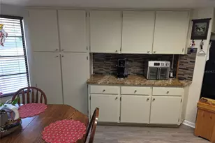 24088 Eppley Dr, Brooksville, FL 34601 - Photo 5