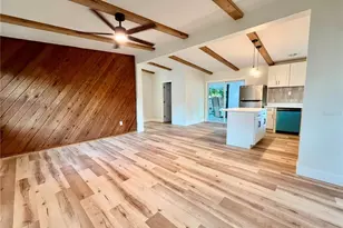 7117 15th St N, Saint Petersburg, FL 33702 - Photo 7
