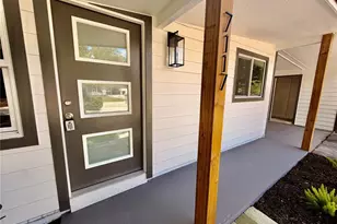 7117 15th St N, Saint Petersburg, FL 33702 - Photo 3