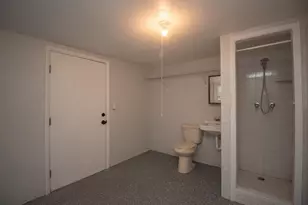 5615 Van Doren Ave, New Port Richey, FL 34652 - Photo 13