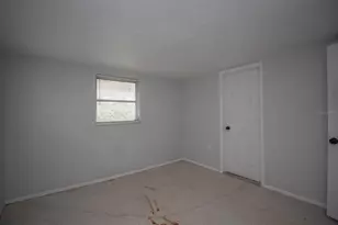 5615 Van Doren Ave, New Port Richey, FL 34652 - Photo 11