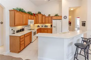 4072 Misty View Dr, Spring Hill, FL 34609 - Photo 13