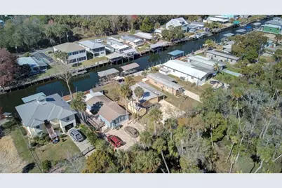 2630 N Comanche Point, Crystal River, FL 34429 - Photo 3