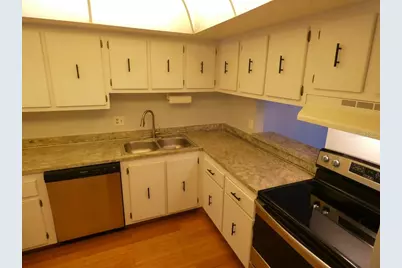 4908 38th Way S #303, Saint Petersburg, FL 33711 - Photo 7