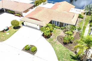 3517 Seaway Dr, New Port Richey, FL 34652 - Photo 3