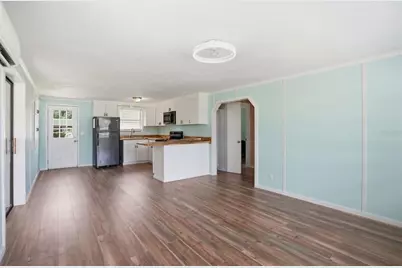 951 Cr 453, Lake Panasoffkee, FL 33538 - Photo 7