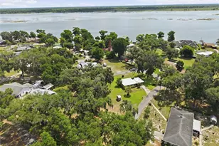 951 Co Rd 453, Lake Panasoffkee, FL 33538 - Photo 37