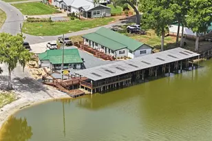 951 Co Rd 453, Lake Panasoffkee, FL 33538 - Photo 43