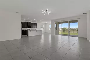 13393 Golden Lime Ave, Spring Hill, FL 34609 - Photo 7