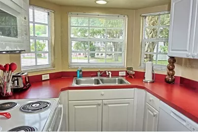 2077 Wetland Point #1103, Lutz, FL 33558 - Photo 11