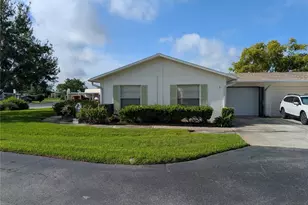 8161 Braddock Cir, Port Richey, FL 34668 - Photo 11