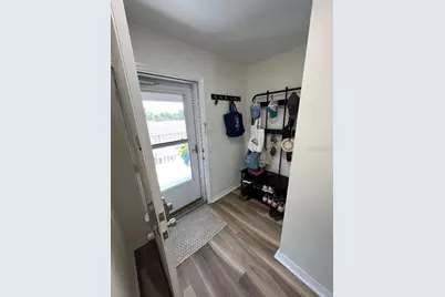9485 Hamlin Boulevard #8, Seminole, FL 33776 - Photo 5