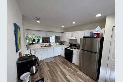 9485 Hamlin Boulevard #8, Seminole, FL 33776 - Photo 15