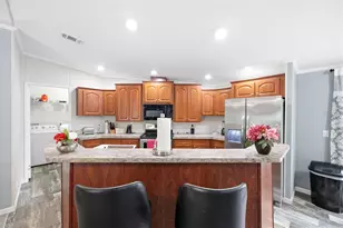 3183 Cedley Rd, Ridge Manor, FL 33523 - Photo 9