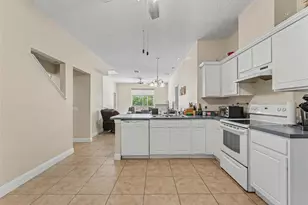22536 Laureldale Dr, Lutz, FL 33549 - Photo 17