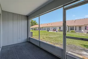 9031 Warwick Ln, New Port Richey, FL 34655 - Photo 29