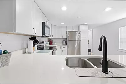 7281 Aberdeen Court, Weeki Wachee, FL 34607 - Photo 17