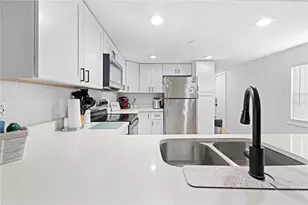 7281 Aberdeen Ct, Weeki Wachee, FL 34607 - Photo 17