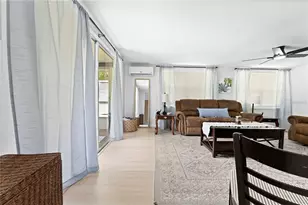 7281 Aberdeen Ct, Weeki Wachee, FL 34607 - Photo 9