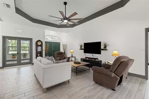 11096 Wood Owl Ave, Weeki Wachee, FL 34614 - Photo 17