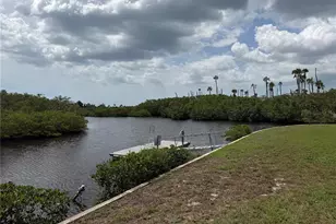 9980 Eagles Point Cir, Port Richey, FL 34668 - Photo 25