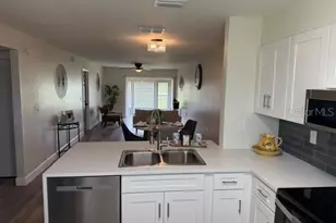 11130 Carriage Hill Dr, Port Richey, FL 34668 - Photo 5