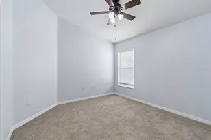 10226 Perthshire Cir, Land O Lakes, FL 34638 - Photo 23
