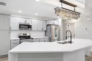 2489 Amherst Ave, Spring Hill, FL 34609 - Photo 3