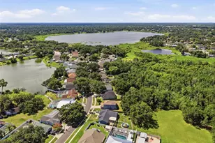 1328 Gangplank Dr, Valrico, FL 33594 - Photo 15