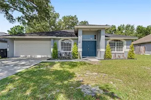 1328 Gangplank Dr, Valrico, FL 33594 - Photo 7