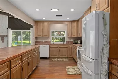 12380 Trout Circle, Spring Hill, FL 34609 - Photo 17