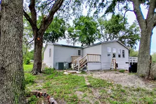12406 Hudson Ave, Hudson, FL 34669 - Photo 9