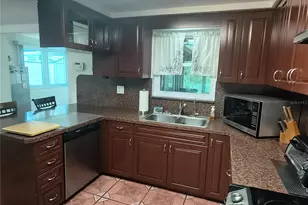 6627 Parkside Dr, New Port Richey, FL 34653 - Photo 17