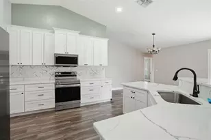 10487 Bradford St, Spring Hill, FL 34608 - Photo 3