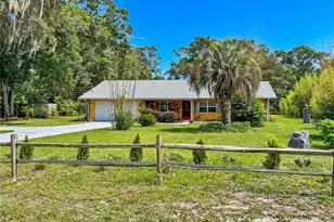 5600 E Avon St, Inverness, FL 34452 - Photo 1