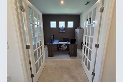 863 W Bayshore Drive, Tarpon Springs, FL 34689 - Photo 5