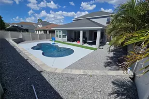 863 W Bayshore Dr, Tarpon Springs, FL 34689 - Photo 17