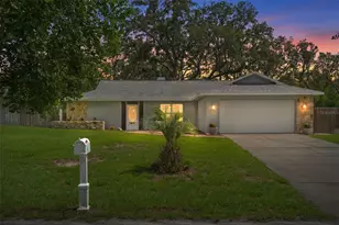 11487 Trumbull Dr, Spring Hill, FL 34609 - Photo 5