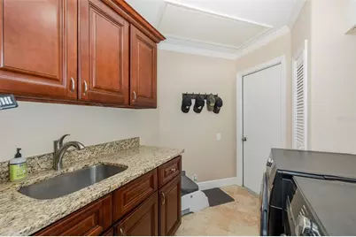 321 Waterford Circle E, Tarpon Springs, FL 34688 - Photo 41