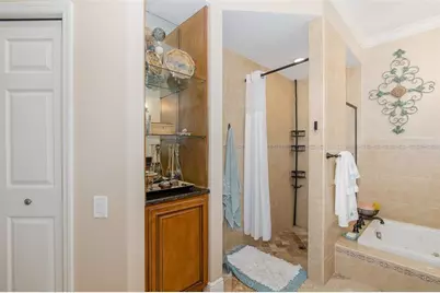 321 Waterford Circle E, Tarpon Springs, FL 34688 - Photo 23