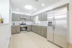 10433 Abelia Ct, Port Richey, FL 34668 - Photo 11