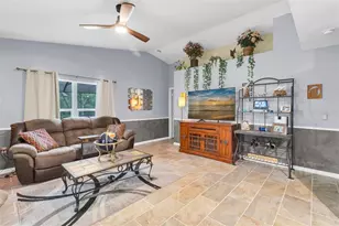 11058 N Morrell Dr, Citrus Springs, FL 34434 - Photo 9