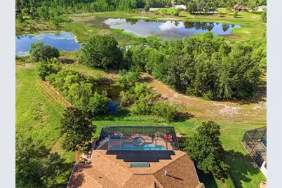 9118 Mississippi Run, Weeki Wachee, FL 34613 - Photo 37