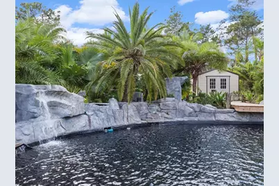 9027 Mavis Road, Weeki Wachee, FL 34613 - Photo 29